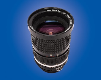 Nikon 35-70 mm F3.5 AI-Mount Zoom-Nikkor-Objektiv „Klassische Konstantblende“