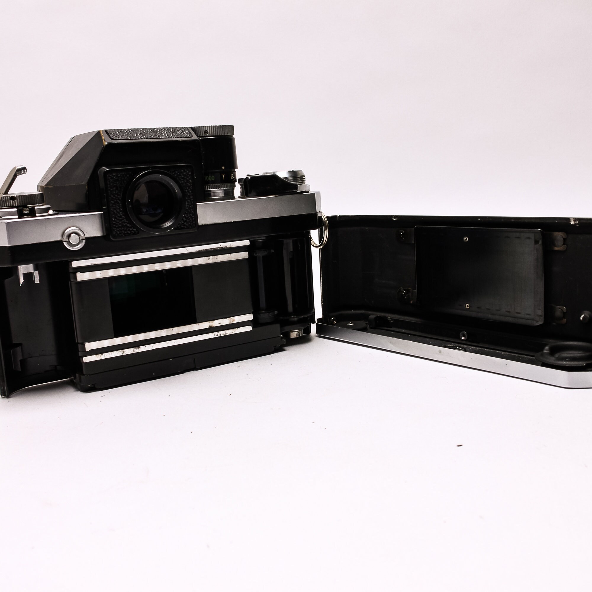 Nikon F Apollo FTn ファインダー付き、50 mm F1.4 Nikkor SC レンズ