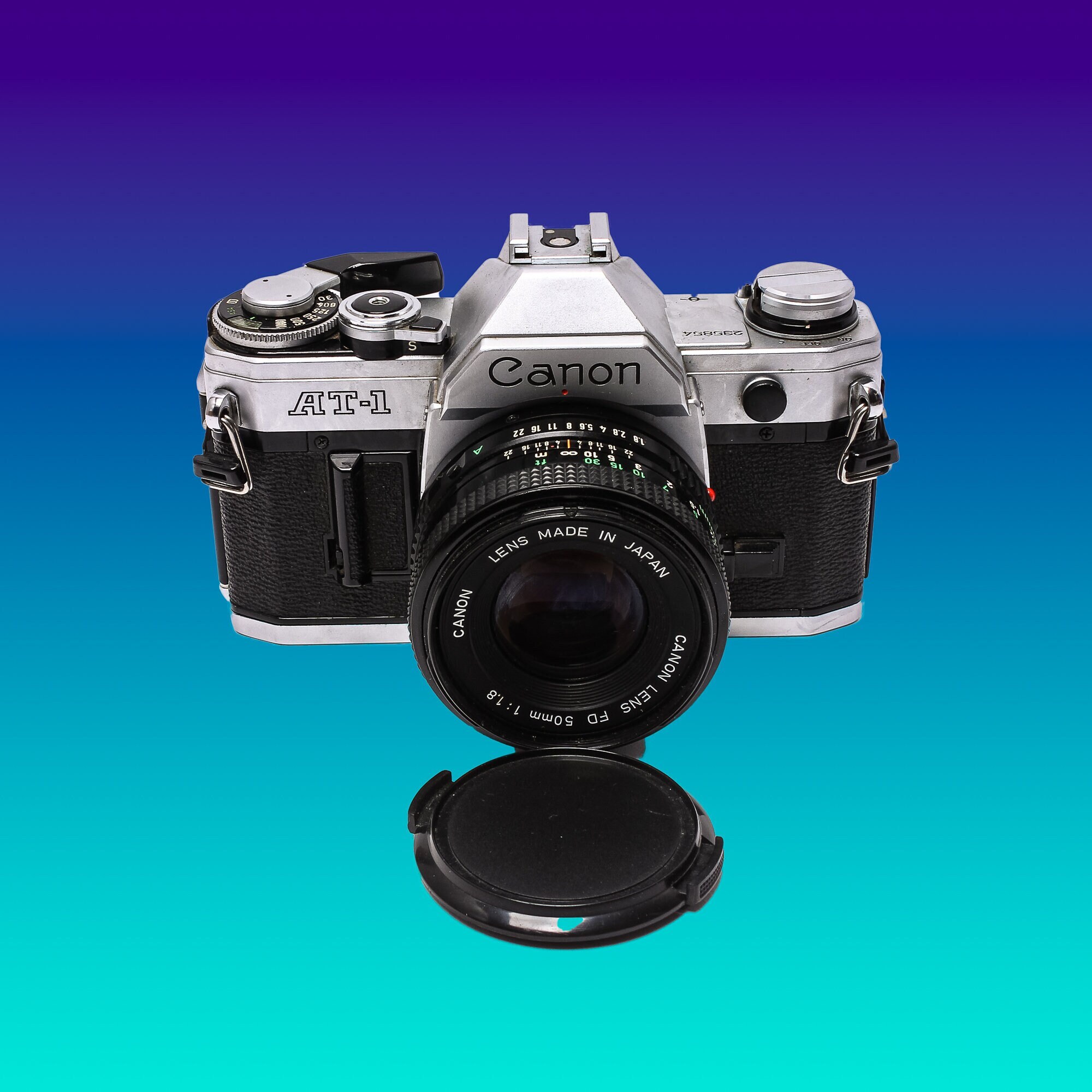 Canon AT-1 フィルムカメラ 50mmレンズ付き Canon AT-1 35mm Film Camera with 50mm lens (1977) – Relics