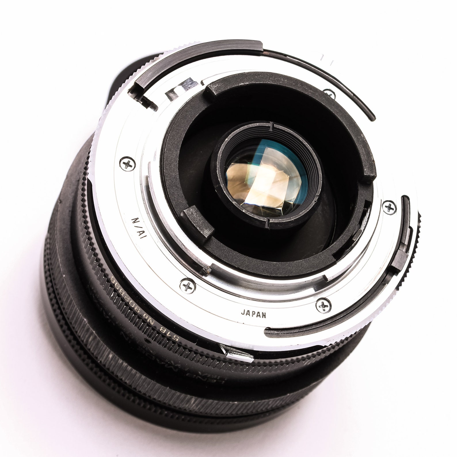 Tamron SP AF Di II 10-24mm F3.5-4.5 visual data 8