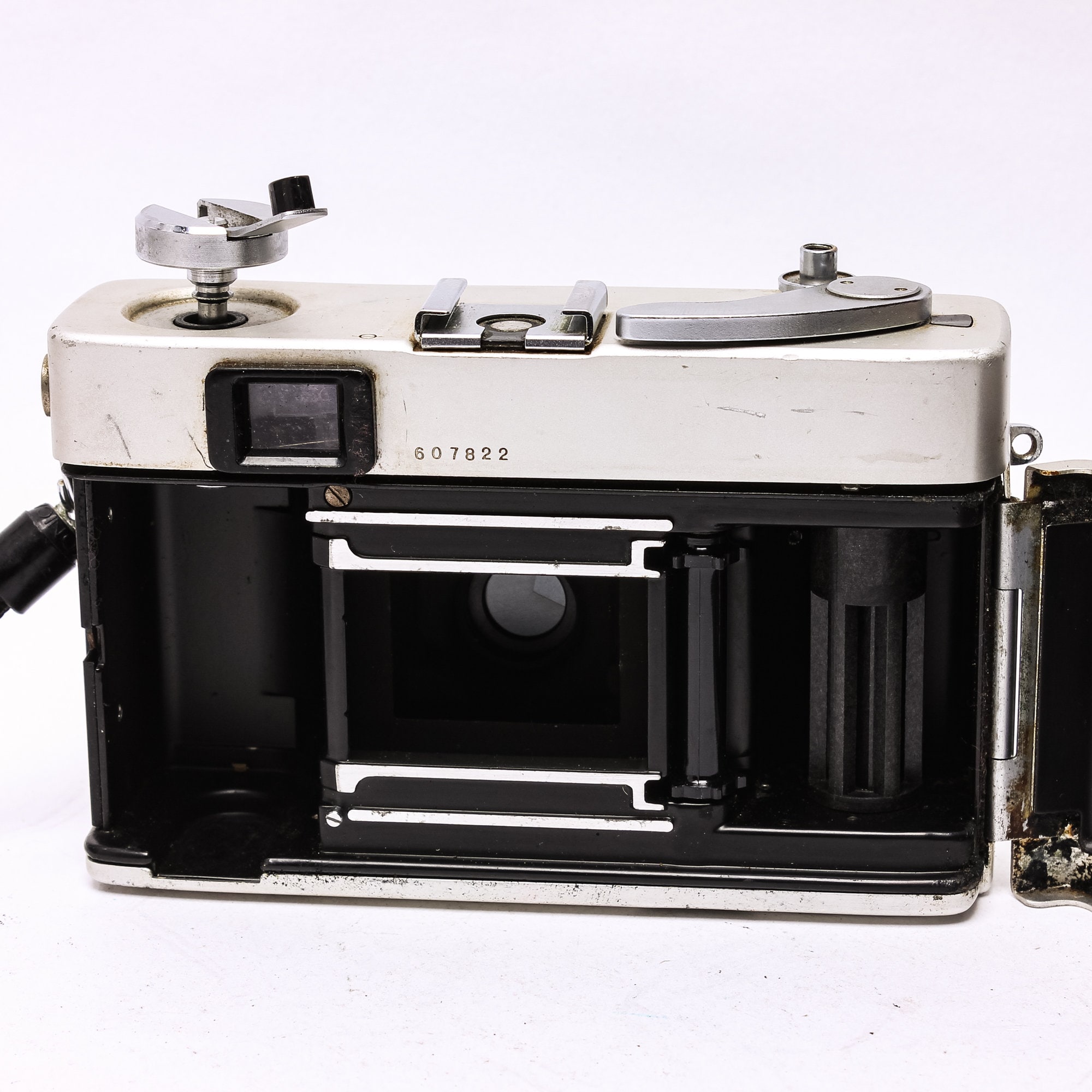 Konica C35 Full Frame 35mm Real Rangefinder Camera With Konica C35 Full Frame 35mm Real Rangefinder Camera With