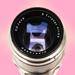 カール ツァイス イエナ トリオター 135 mm F4、エクサクタ マウント、新品サンプル、ポートレート撮影に最適なレンズ