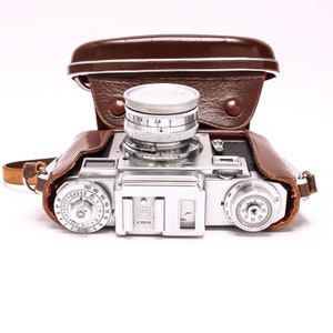 Zeiss Contax IIIa Color Dial Camera with 50mm F2 Sonnar Lens, An Exceptionally Fine 35mm Rangefinder image 8