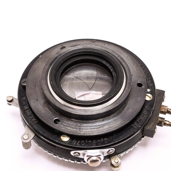 Beautiful 101mm F4.5 Kodak Ektar Lens in Supermatic Shutter