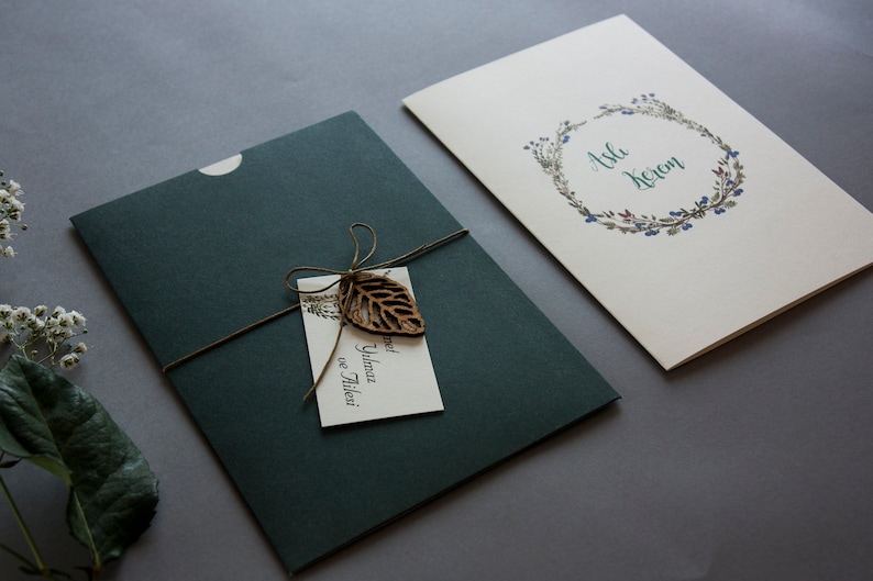 Wedding Invitation. Elegant Green Envelope with Tag. Stylish | Etsy