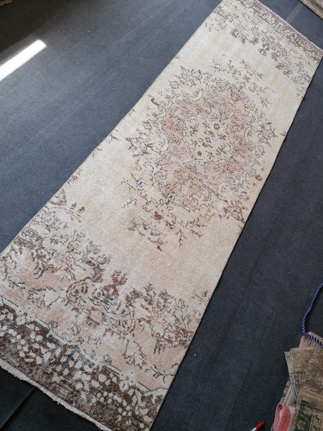 3x9-9-runner-rug-vintage-runner-rug-vintage-oushak-rug-etsy-uk