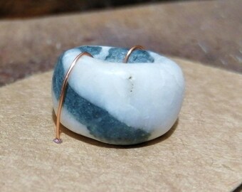 Handmade Sacred Stone BEAD 9mm hole QUARTZ Bright WHlTE Black Banded Foraged Eco Kernow