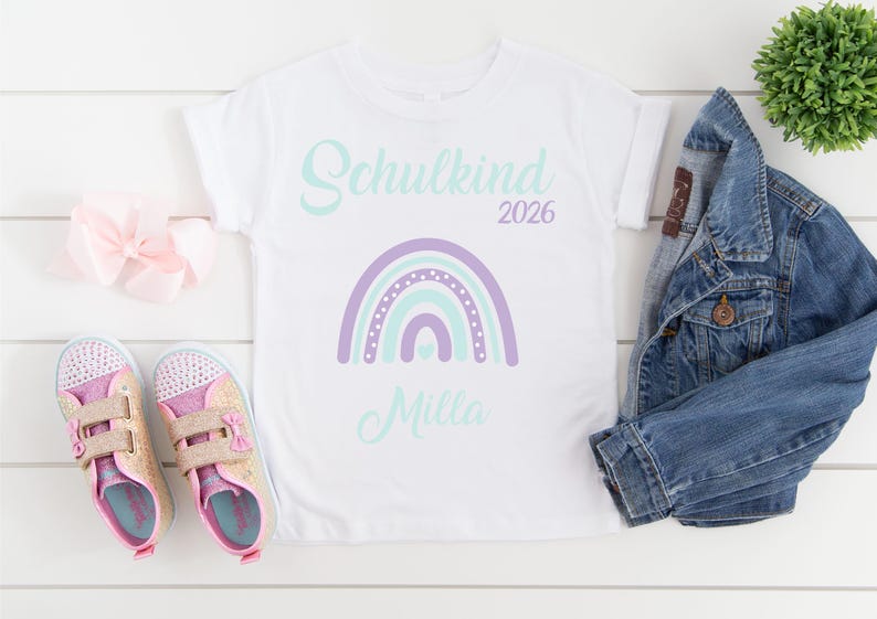 T-Shirt zur Einschulung Schulkind 2026 mit Namen Regenbogen / Schulkind T-Shirt / Erster Schultag / T-Shirt Erster Schultag zdjęcie 6