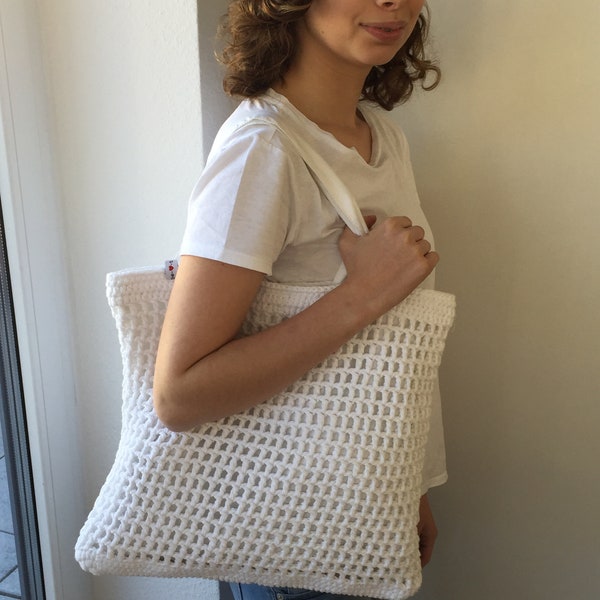 Tasche Shopper weiß Lochmuster