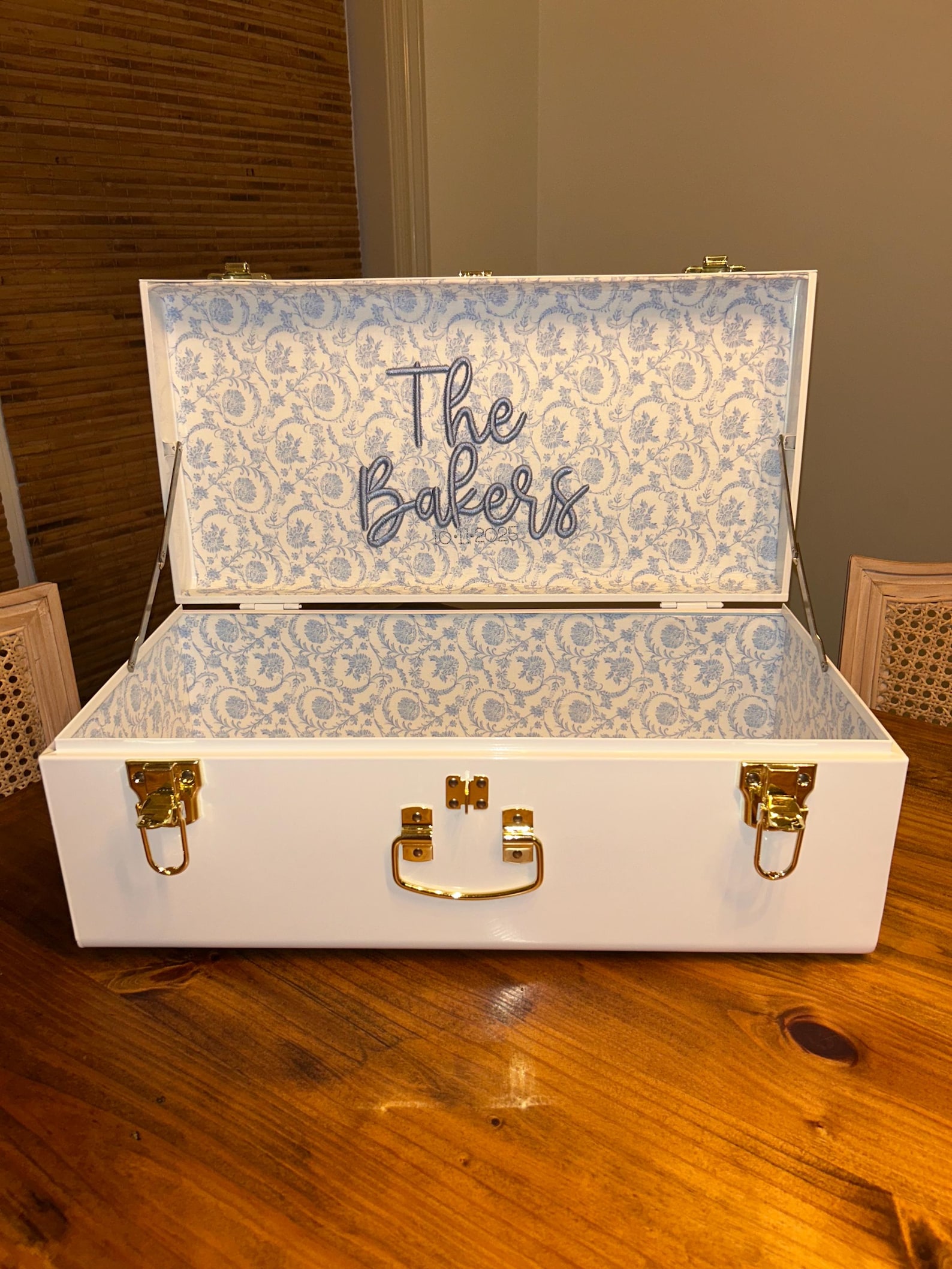 Wedding Keepsake Trunks - Large