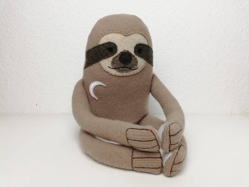 cuddly sloth