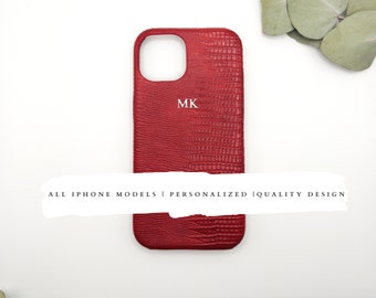 Coque pour iPhone luxueuse en cuir de lézard rouge violet avec initiales - Design personnalisable unique et exclusif pour iPhone 15,14,13,12,11 Pro, Max, Mini