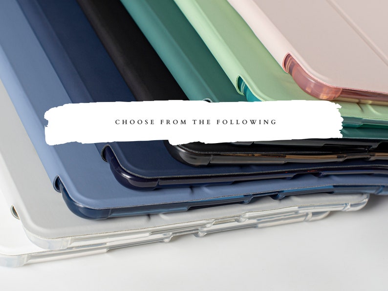 Stilvolle und personalisierte iPad Hülle aus veganem Leder, eingebauter Ständer, Stifthalter, ein perfektes Geschenk Bild 6
