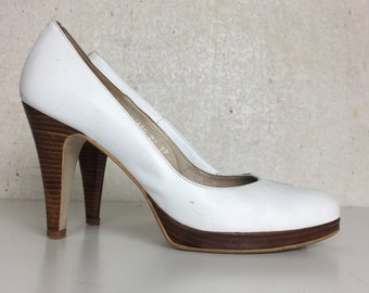 80s court shoes