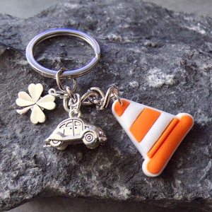 Keyring car driving license traffic cone driving instructor beginner personalizable