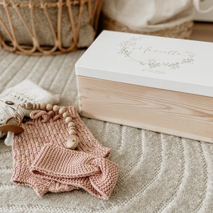 Personalized wooden box, CUSTOM COLOR, baby memory box, memory box, birth gift, personalized gifts
