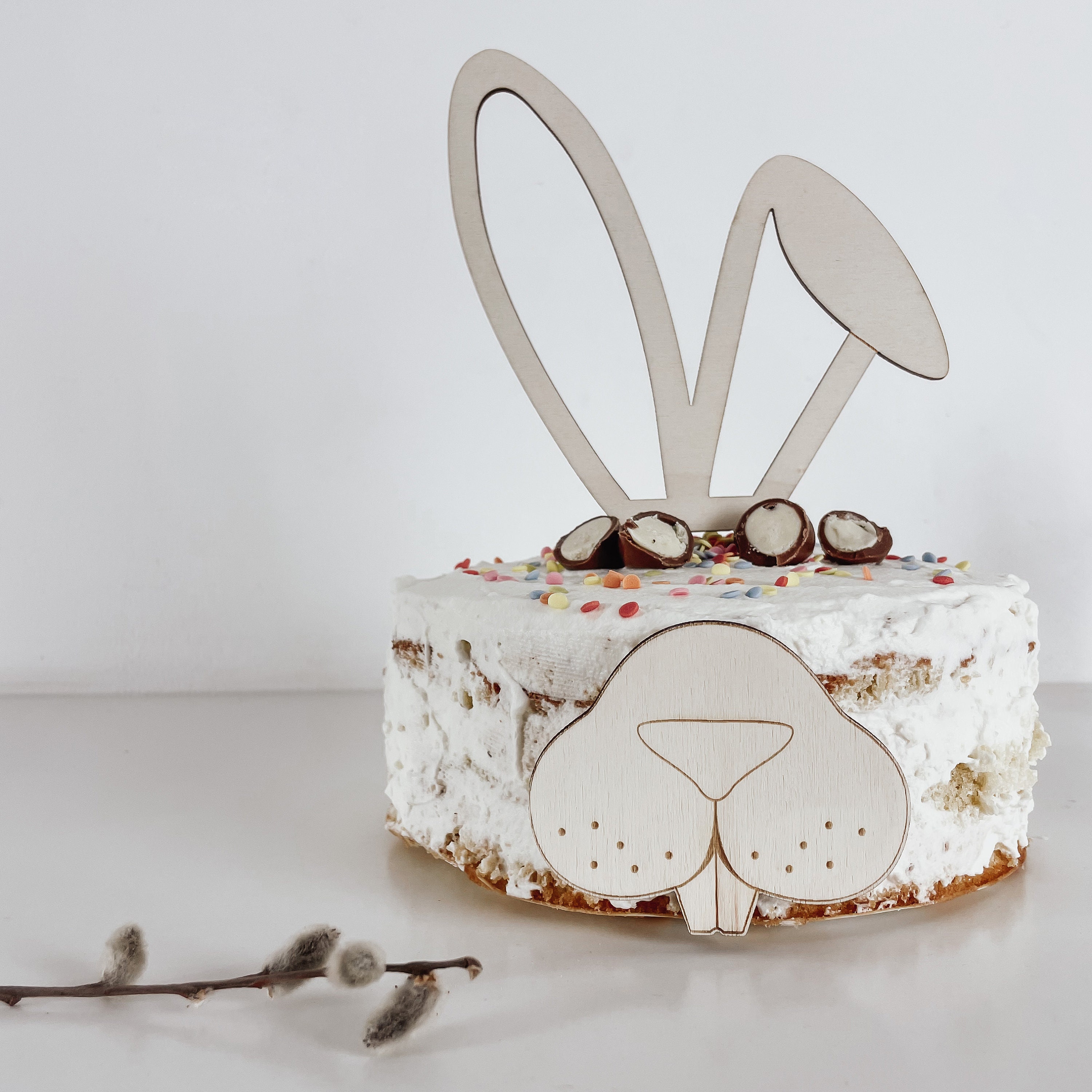 Cake topper oreilles du lapin de Pâques – Adam & Mila