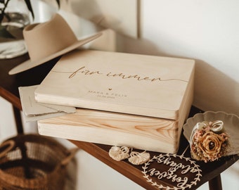 Caja de recuerdos personalizada, siempre un regalo de bodas perfecto, un obsequio para la novia, para románticos: regalos personalizados.
