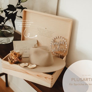 Personalisierte Holzkiste SCHLEIERKRAUT Holzbox Hochzeit Erinnerungskisten Holz Blumenkranz Erinnerungsbox Geburtsgeschenk Baby Bild 6