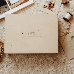 Erinnerungskiste für Sternenkind, Personalisierte Geschenke als Andenkenbox, Trauerkiste, Geschenk zur Geburt, Erinnerungsbox Holz