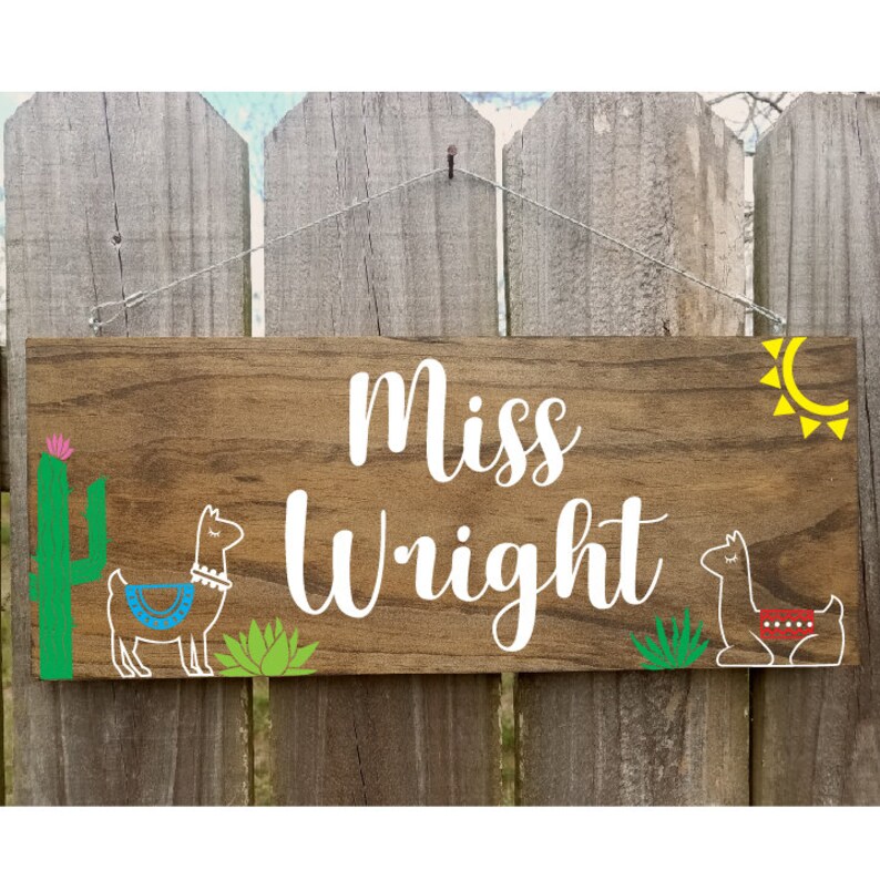 Custom 2 Llama Sign Clr Rustic Personalized Door Hanger image 0