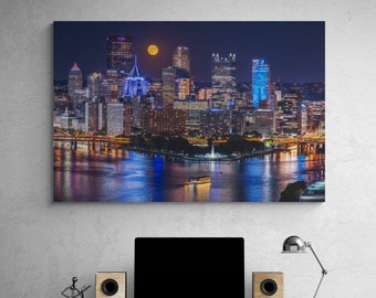 Pittsburgh Skyline Photo - Steel City Moonrise