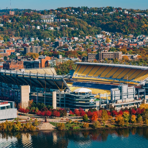 Pittsburgh Photography - Acrisure Stadium (Heinz Field) in the Fall