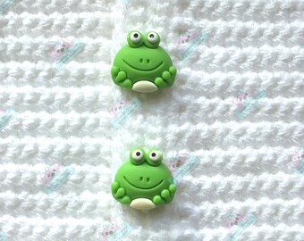 6 Freddie the Frog Buttons 17.5 x 19mm - Betsy Bear & Friends Collection/Essential Buttons-Unique, Designer, Original, Novelty,Cute,Washable