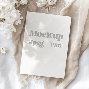 Boho Einladungskarte Mockup | Hochzeitseinladung Mockup | 5x7 Karte PSD Vorlage | Baby Shower Einladung Mockup | Minimales Grußkarten Mockup