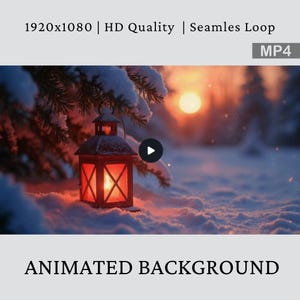 Könnte beinhalten: Eine leuchtende Laterne steht im Schnee, über der ein verschneiter Kiefernzweig hängt. Die Sonne geht im Hintergrund unter und erzeugt einen warmen, orangen Schein. Der Text "ANIMATED BACKGROUND" befindet sich am unteren Rand des Bildes.