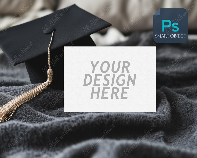 Graduation Card Mockup, Horizontal Invitation Card 7x5 Template PSD ...