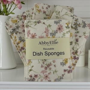 Reusable Washable Kitchen Sponge, Eco Friendly Scrubbies, Dish Scrubber,  Zero Waste Kitchen Sponge, Elegant Small Pink Floral, Pack of 3