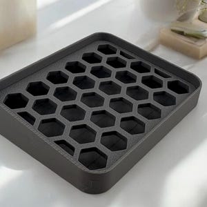 Jabonera impresa en 3D: Diseño minimalista de panal, decoración moderna para el baño.