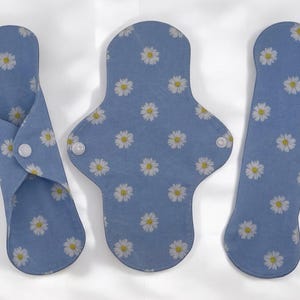 Panty Liners with Wings and Snaps | Thin, Breathable, Soft | 100% Cotton Flannel Pantyliners | Every Day Pad | Light Flow