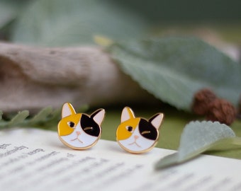 Calico Cat Winking Enamel Stud Earrings- brass- 24K gold plated- steel stud- cat earrings- fun cat gift- cat head earrings- chubby cat