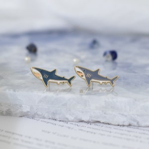 Great White Shark Enamel Earrings – Ocean-Inspired Jewelry, Marine Animal Dangle Earrings, Shark Lover Gift- Cute Sea Life earrings