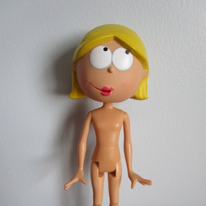 Vintage 2000s Disney LIZZIE MCGUIRE Doll, Our Family Tree, Hilary ...