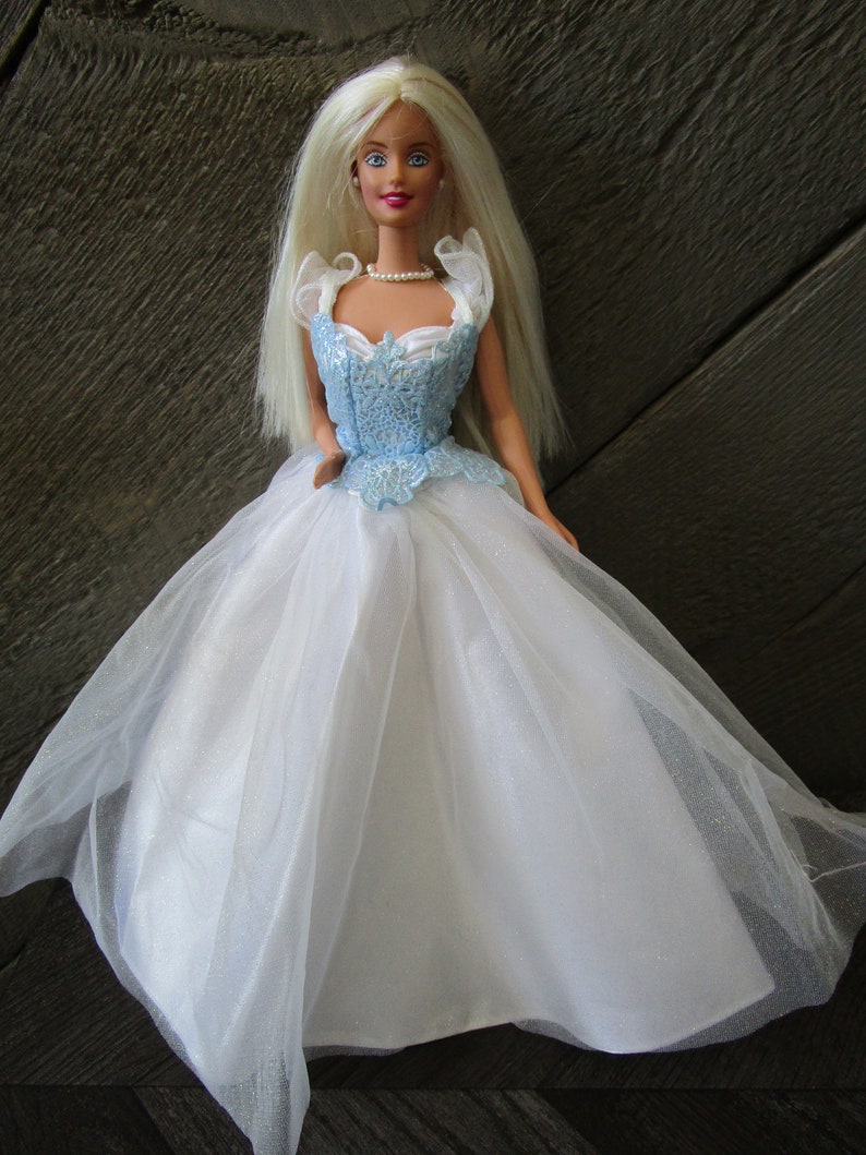 Vintage 2000 Princess Bride Barbie / Mattel Dressed Doll / | Etsy