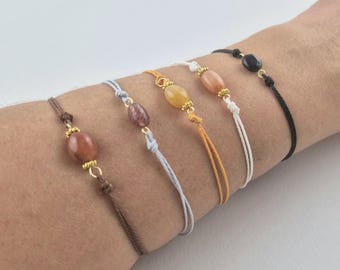 ジェムストーン ブレスレット ミニマリスト、マクラメ ブレスレット、繊細なジェムストーン ブレスレット、さまざまな色のブレスレット、小さなブレスレット、友情のブレスレット