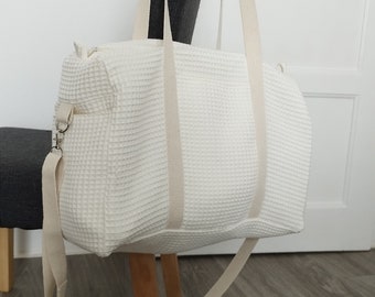 Wickeltasche Creme, kleine Reisetasche, Umhängetasche, Babytasche Creme, Wickeltasche boho, Babyorganizer creme, Weekender , Windeltasche