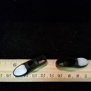 Vintage Ken & Friends (Barbies Boyfriend) Dress Shoes in White and Black, New/Old Store Stock