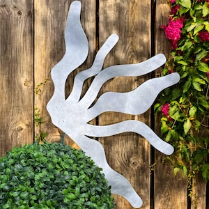 Garden Sculpture - Vibe