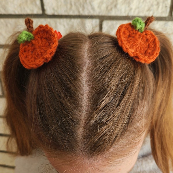 Set of 2 Crochet Pumpkin Hair Clippies | Made to order | Handmade | Fall Clip | Autumn Hair Clip