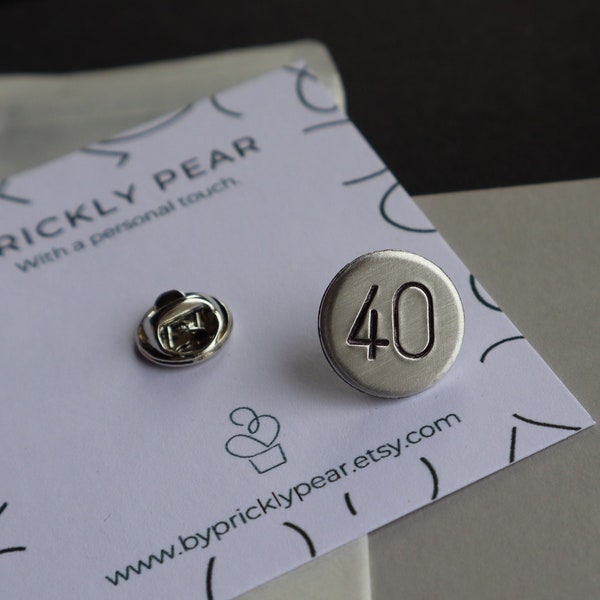 Birthday Badge Push Pin, Pushback pin for bags, Simple Birthday Pin, Number lapels, Personalised badge, Custom small gift Friends