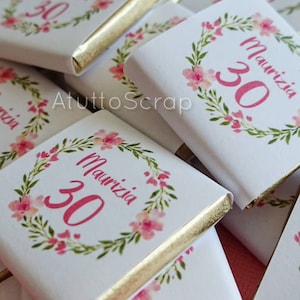 CIOCCOLATINI PERSONALIZZATI ROSA, tema floreale, 30 anni, compleanno immagine 1