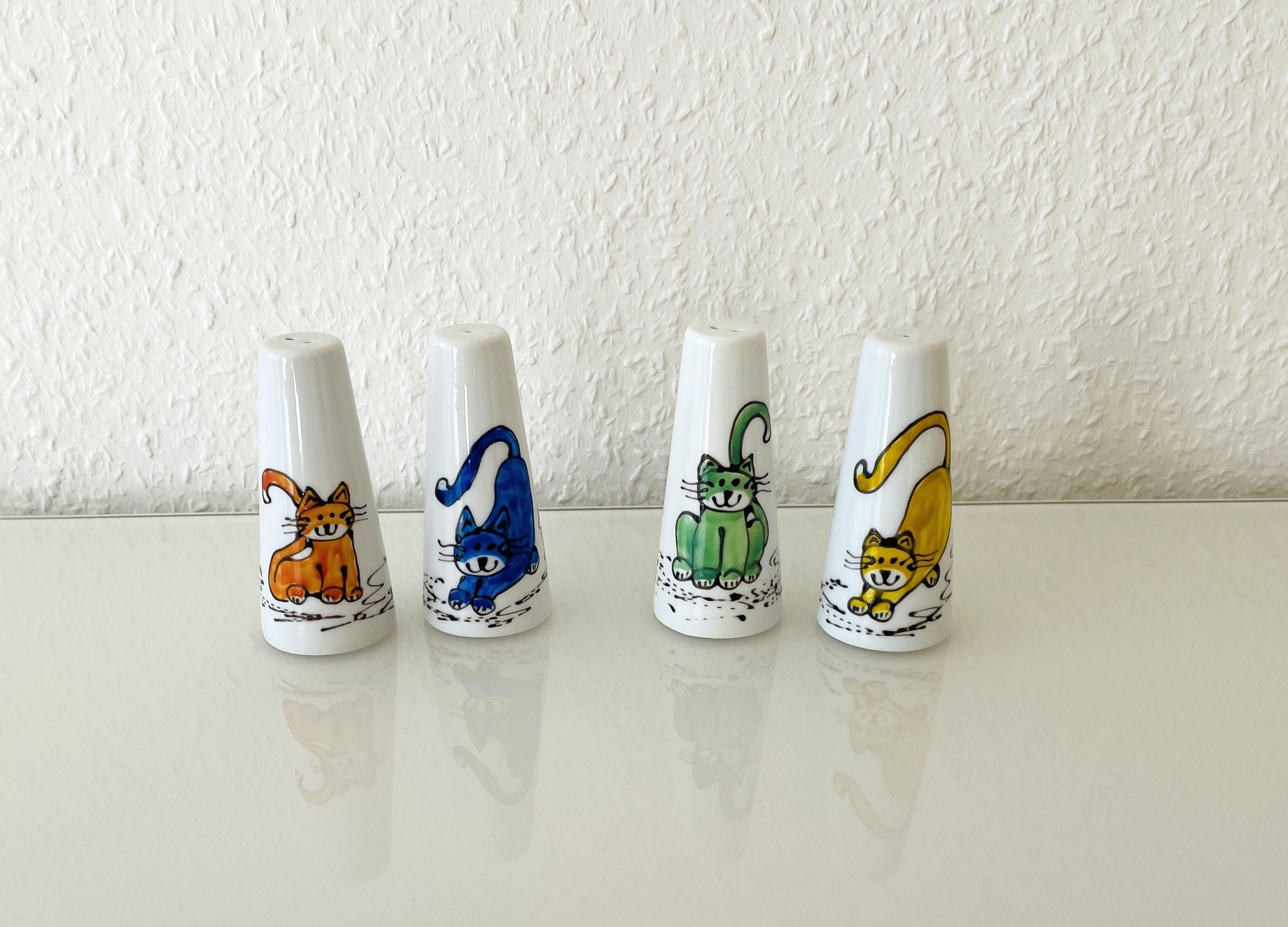 Salz- Und Pfefferstreuer-Set Mit Elefantenbaby-Halter – Handbemaltes Polyresin, Inkl. 2 Glasstreuer