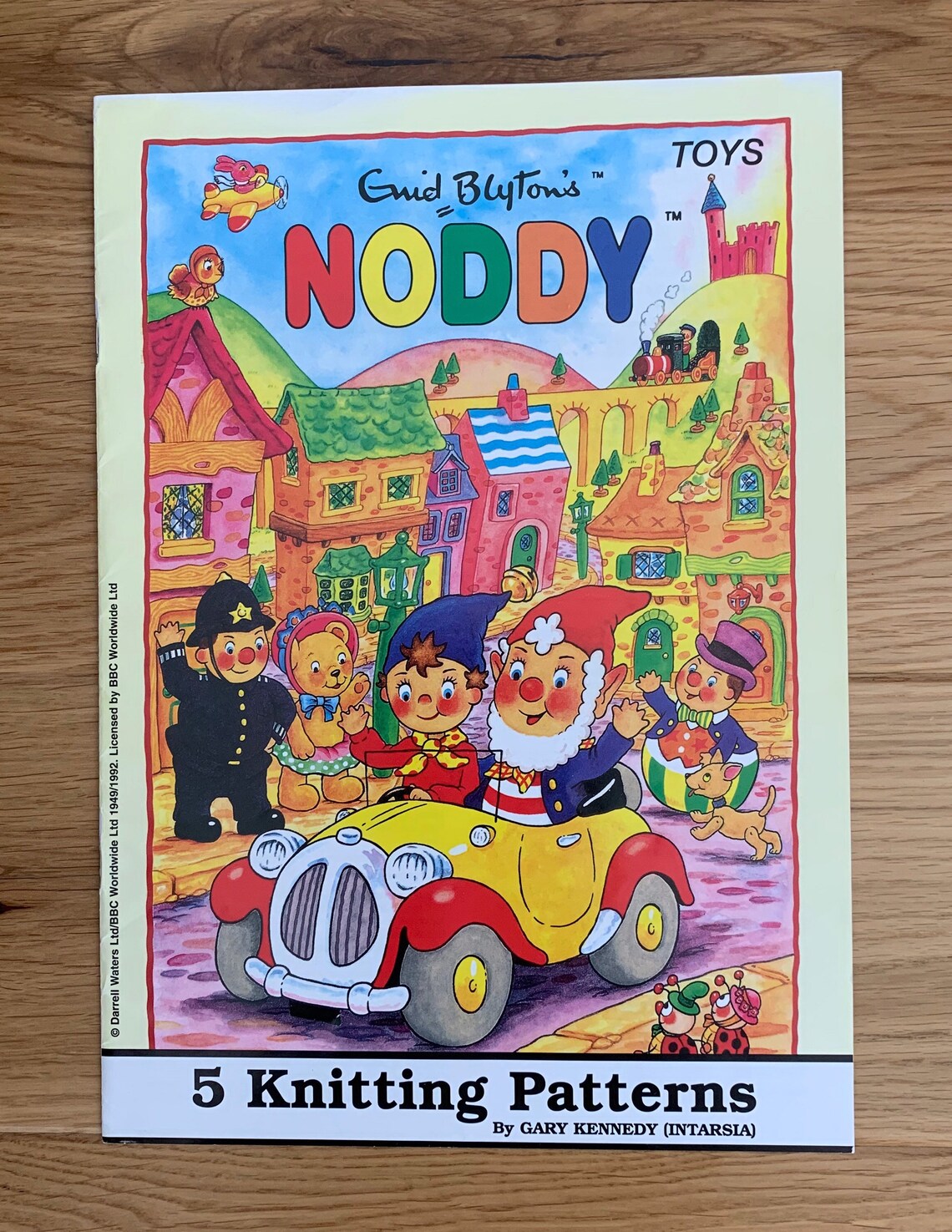Gary Kennedy Knitting Pattern For Noddy Toys By Alan Dart Etsy