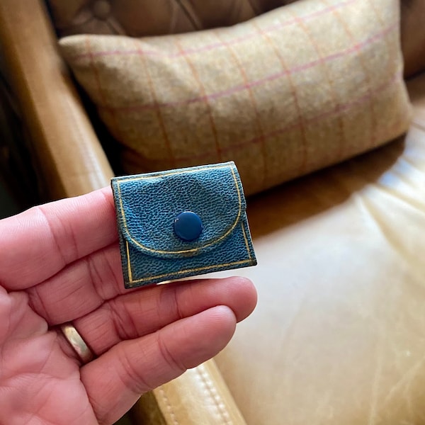Vintage Ring Purse. Small Leather Ring Pouch. Vintage Jewellery Case. Small purse for wedding ring. Carrington Jewellers