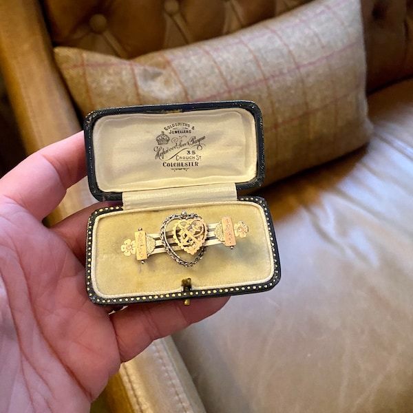 A Beautiful Antique Sterling Silver & Gold Brooch in Vintage Jewelry Box. Antique Sweetheart Brooch. Antique Jewellery Box