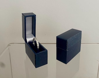 Subtle Small Ring Box. Slim Jewellery Box to display a ring. Wedding Ring box. Secret proposal ring box